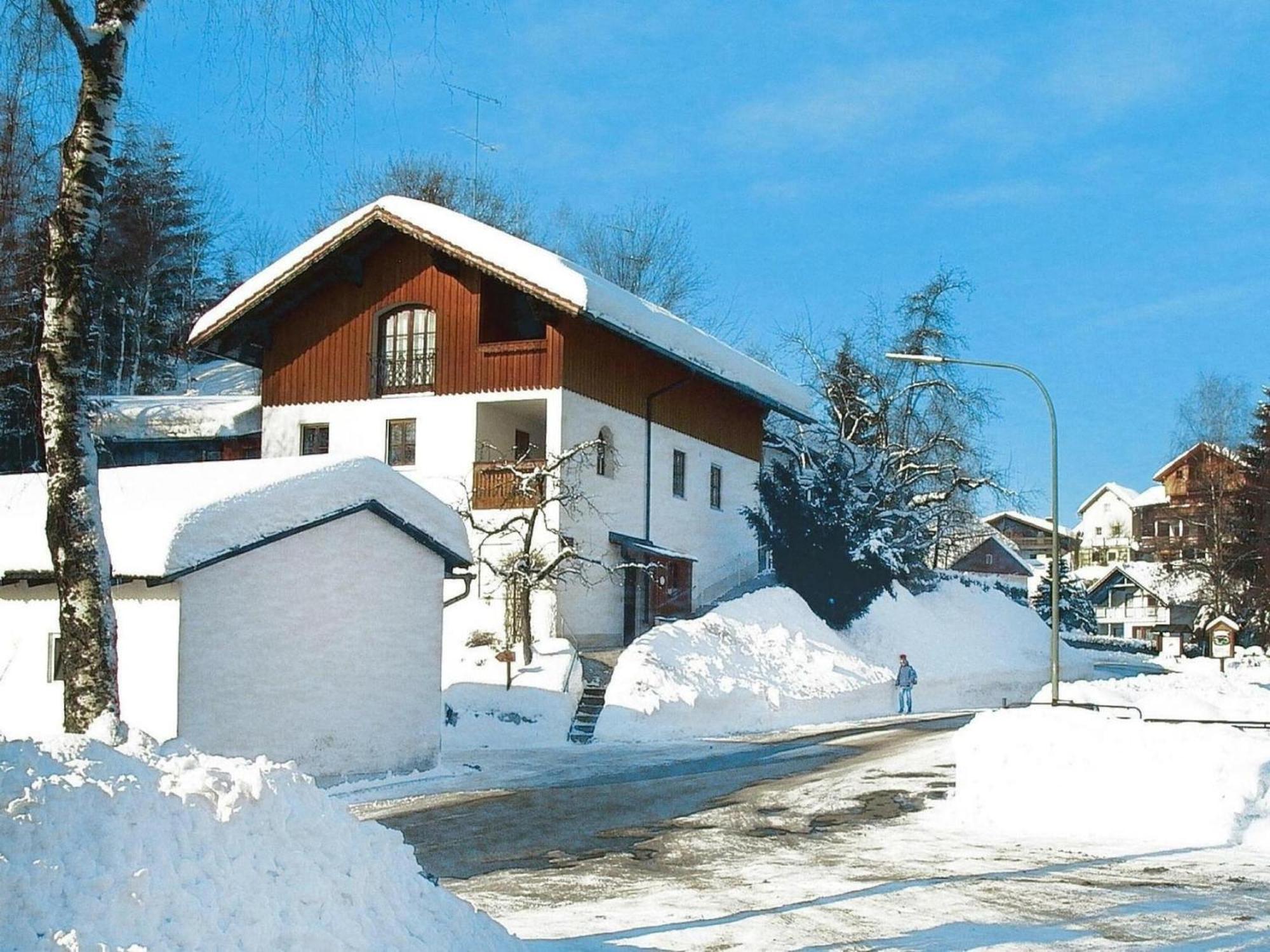 Comfortable Apartment In Zenting In Lower Bavaria Exterior photo